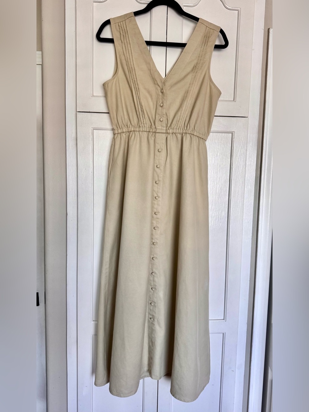 Rachel Parcell Cream Button-Front V-Neck Midi Dress - Picture 3 of 11